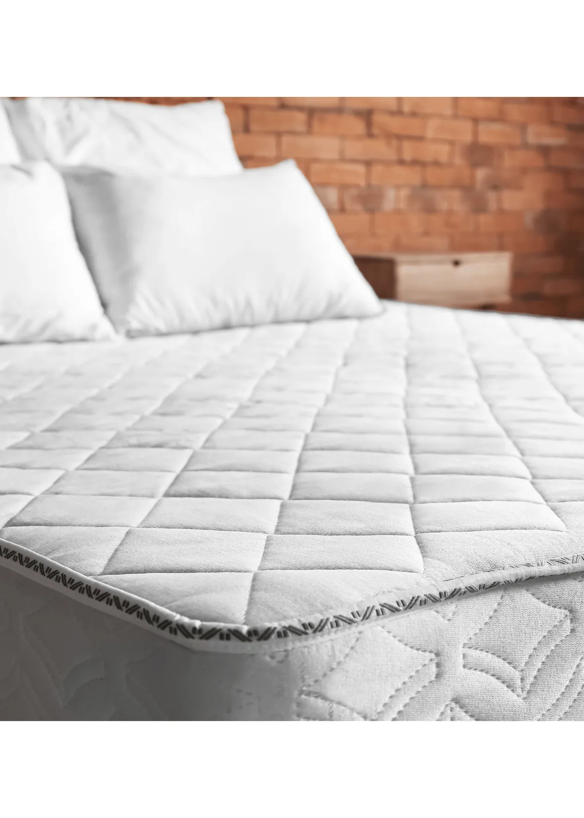 "Medium Firm Mattress| Features and Prices of Top-Rated Brands"